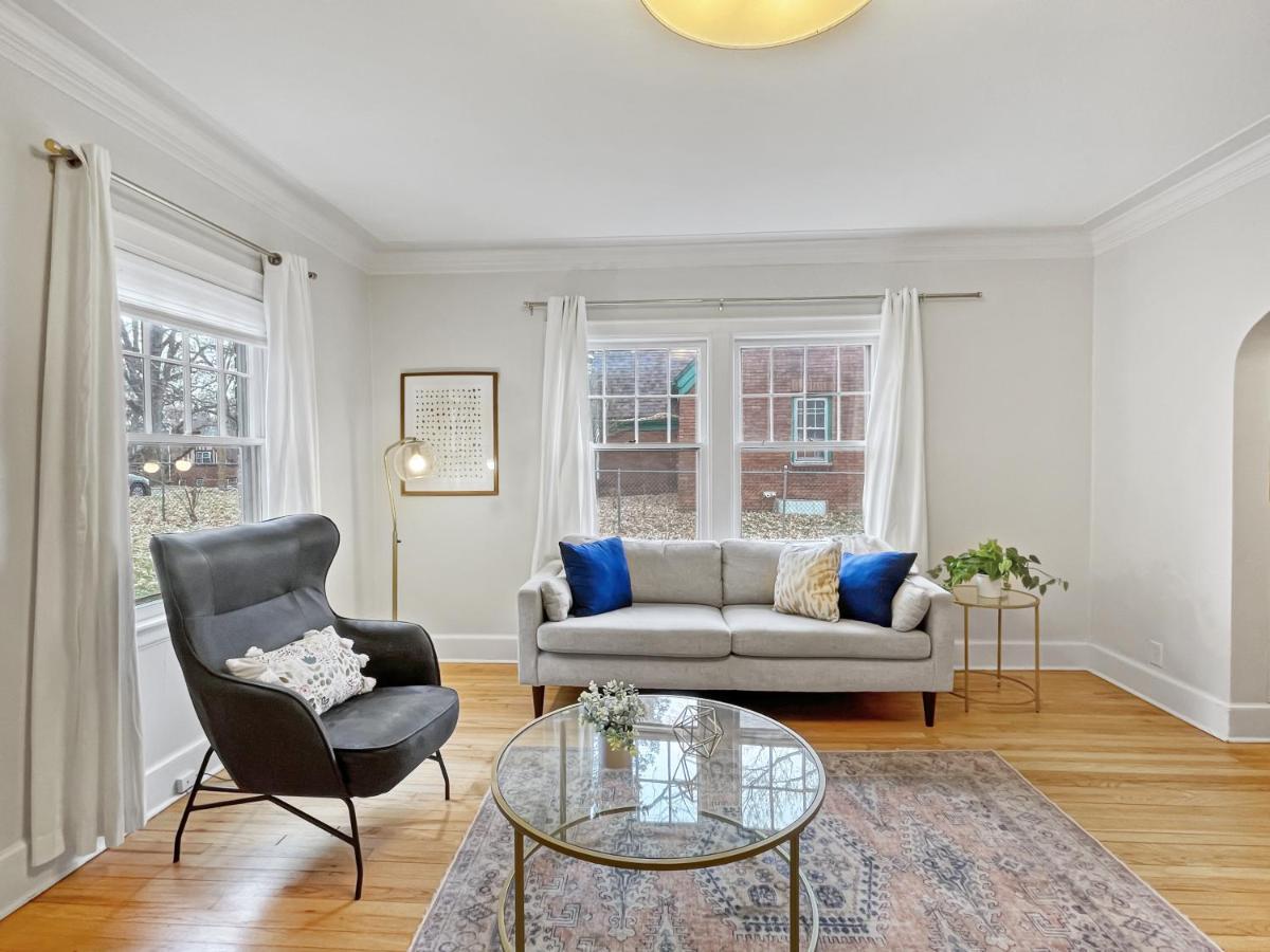 Cozy 3Br Home By Ingersoll Restaurant Scene 디모인 외부 사진