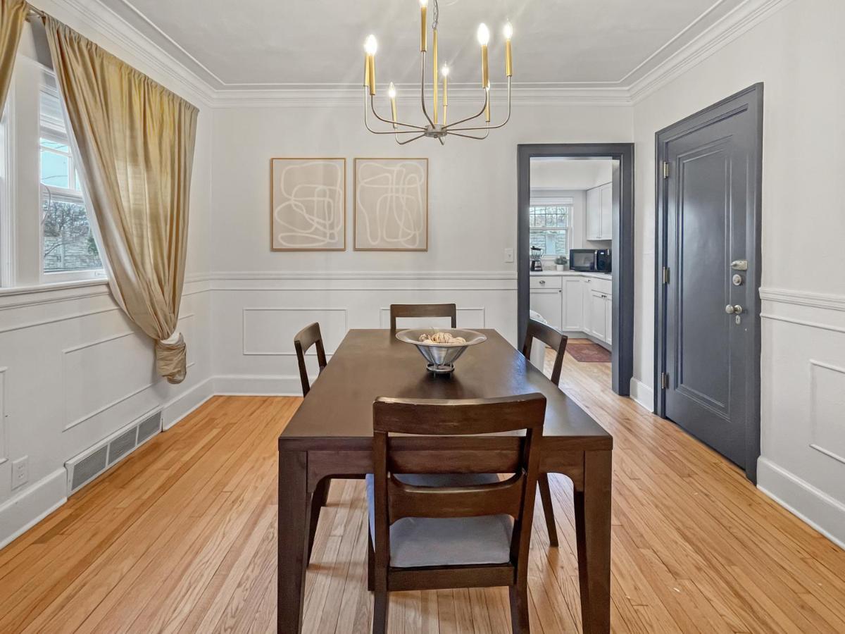 Cozy 3Br Home By Ingersoll Restaurant Scene 디모인 외부 사진